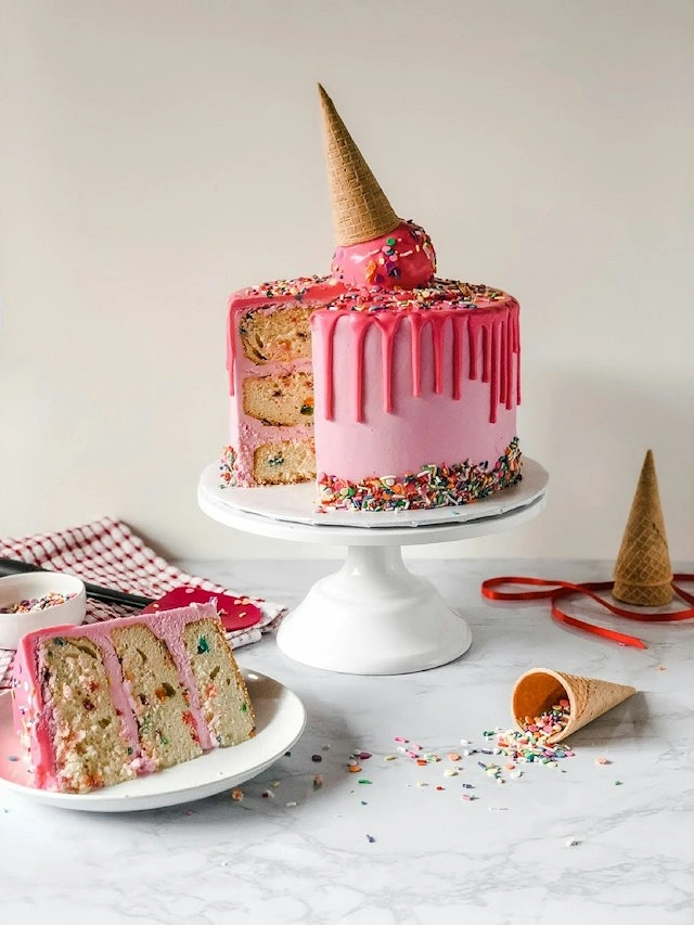 Complimentary Cake Offer